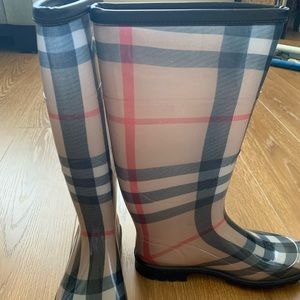 Burberry rain boots